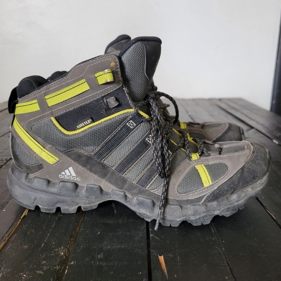 Adidas Hiking Boots AX1 Men's 8.5 Grey Neon Yellow Goretex Speed Grip Outdoors - Picture 1 of 10